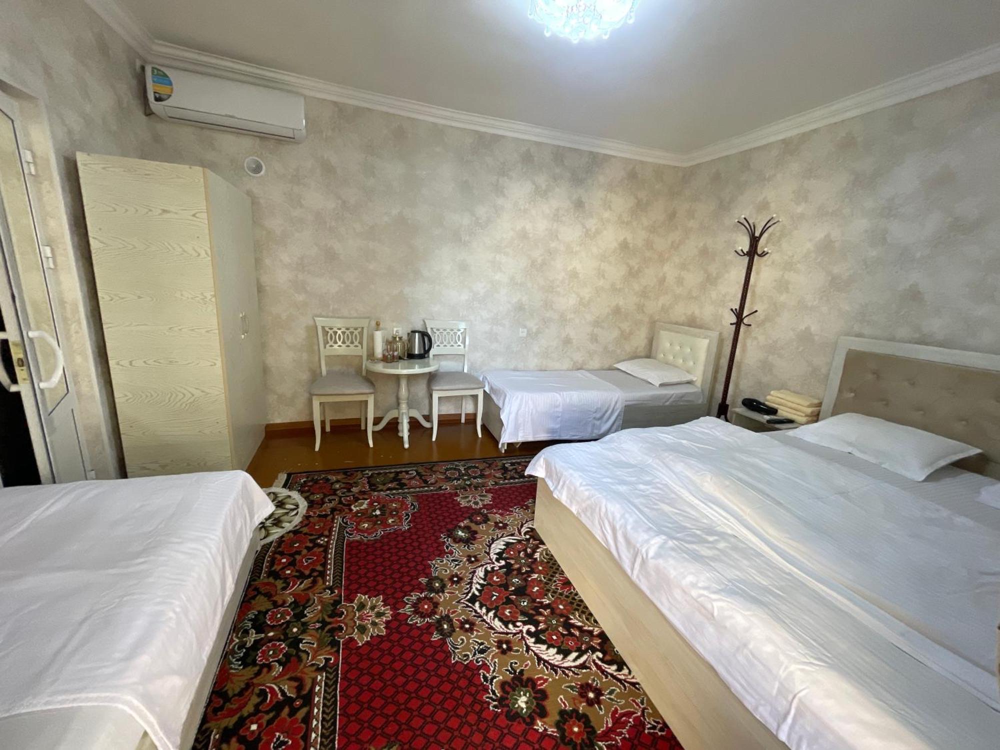 Isfandiyor Hotel Semerkant Dış mekan fotoğraf