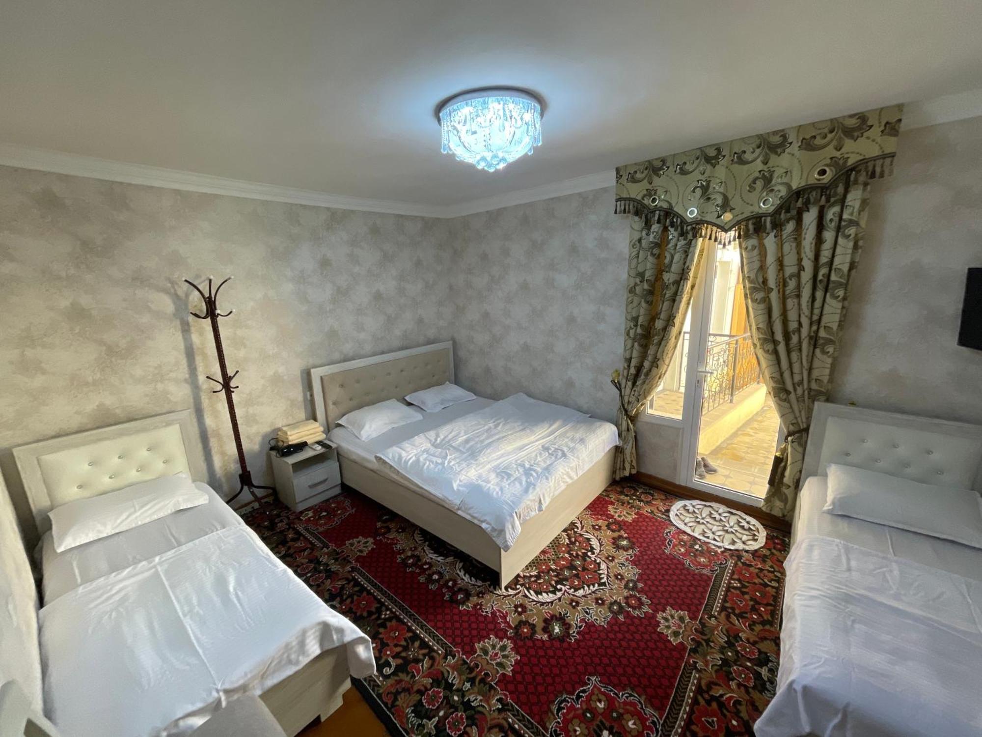 Isfandiyor Hotel Semerkant Dış mekan fotoğraf